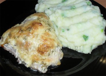 Куриные бедрышки запеченные в духовке с сыром