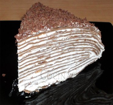 Блинный торт со сливками