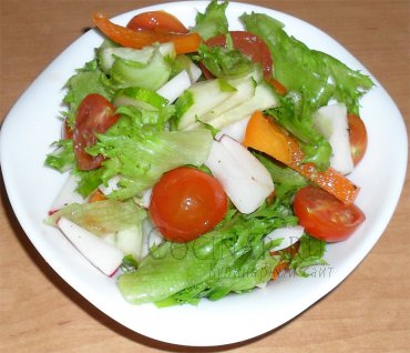Диетический салат из овощей